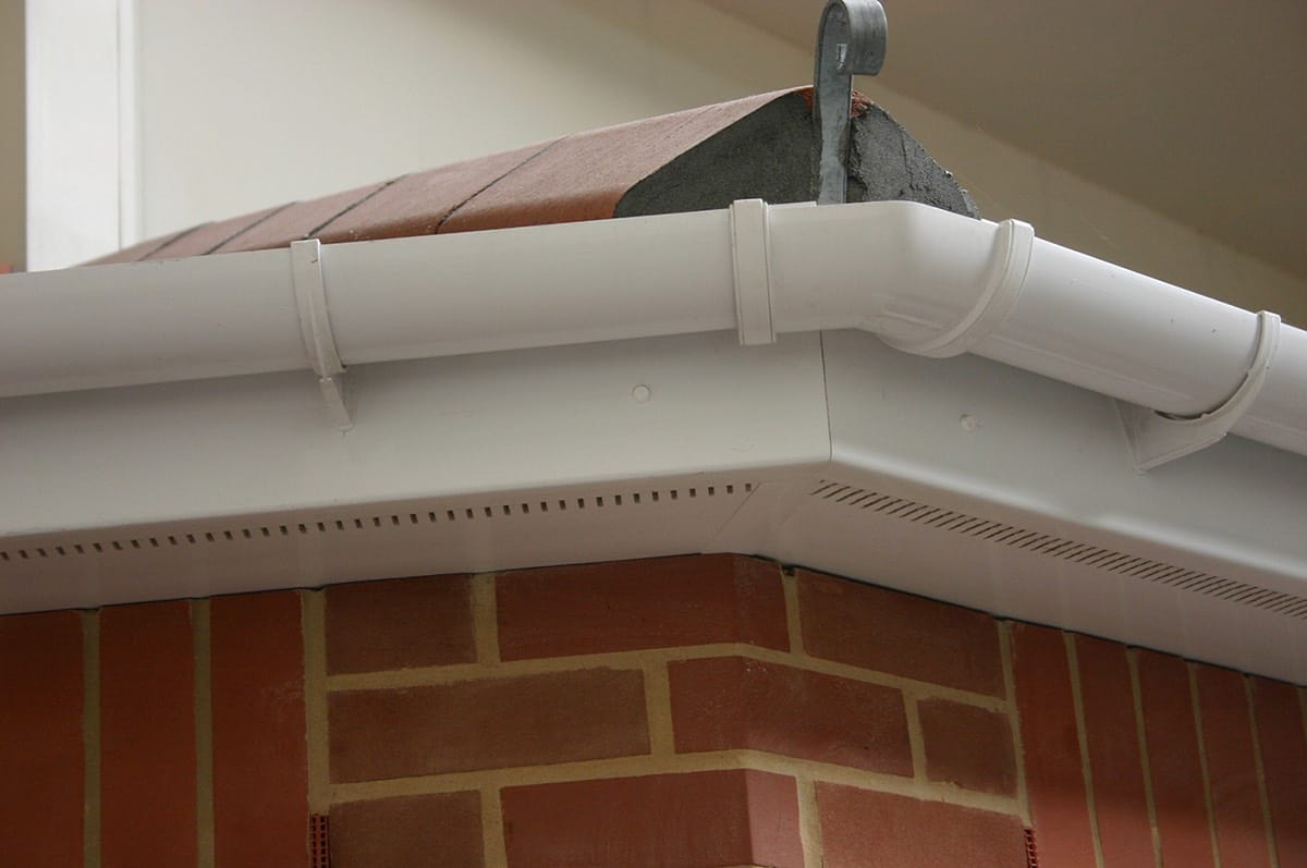 Fascias Soffits And Guttering Roofline Replacement Free Quotes 8361